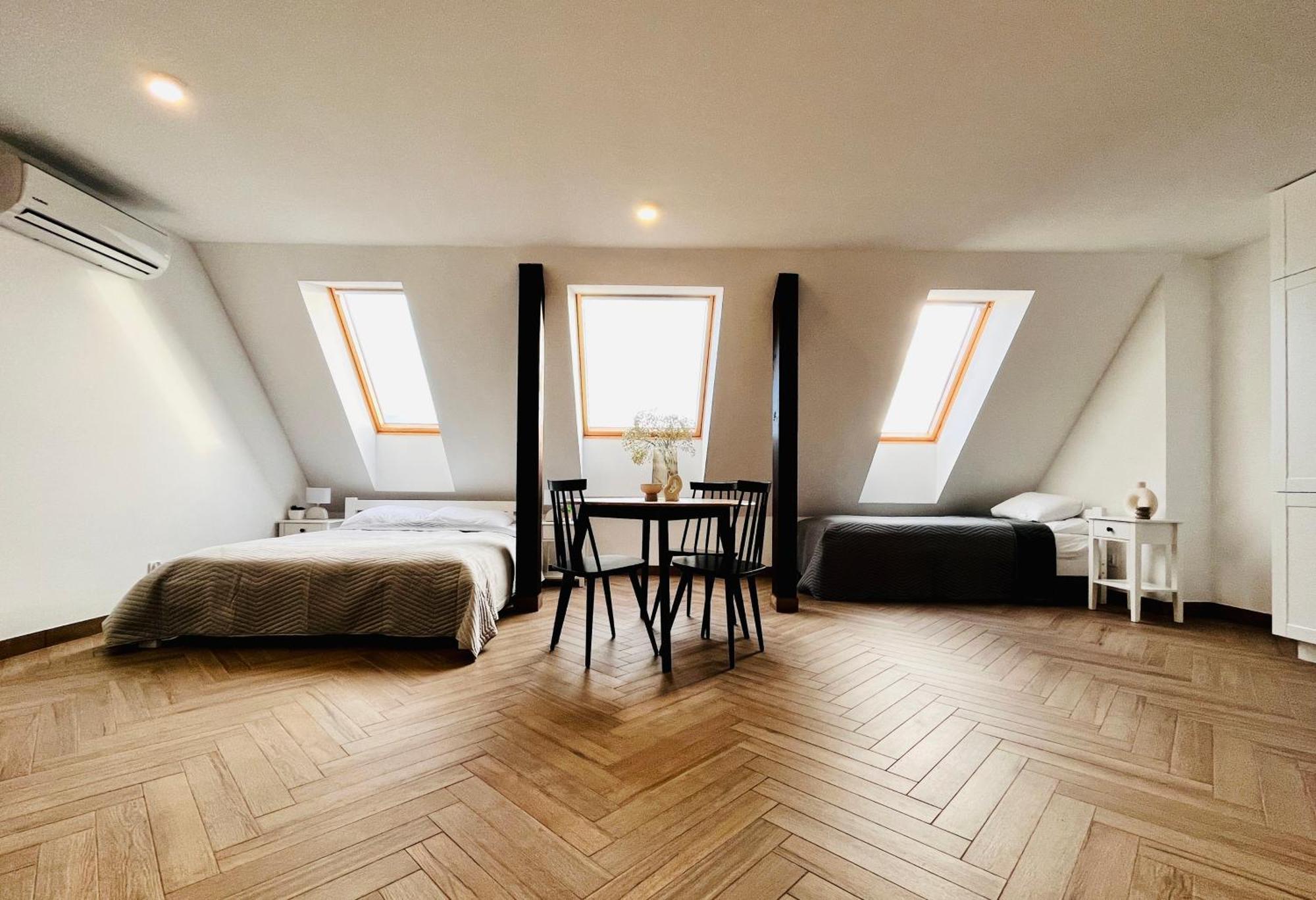 Apartamenty Kamienica Centrum - 1 Maja Lubiń Exterior foto